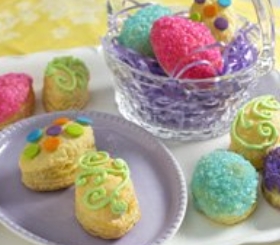Easter Egg Marshmallow Crème Puffs