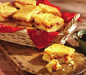 Picante Cornbread Squares