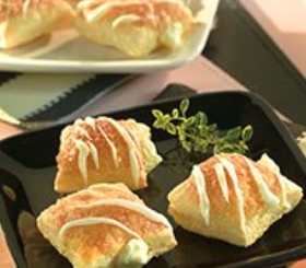 Lemon Thyme Cream Puffs
