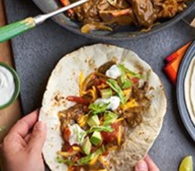 Cheesy Garlic Steak Fajitas