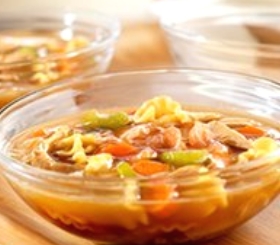 Roasted Chicken with Caramelized Onions Soup